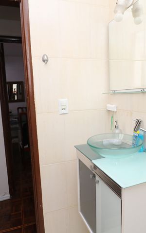 Apartamento à venda com 75m², 2 quartos e 1 vagaBanheiro