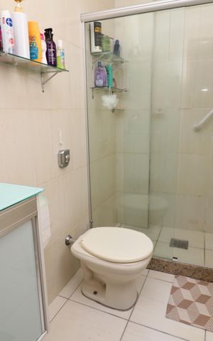 Apartamento à venda com 75m², 2 quartos e 1 vagaBanheiro