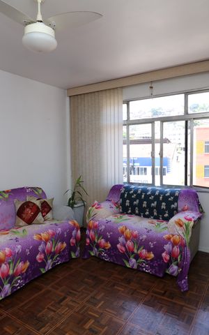 Apartamento à venda com 75m², 2 quartos e 1 vagaSala