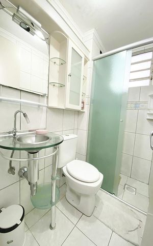 Apartamento para alugar com 60m², 2 quartos e sem vagaBanheiro 