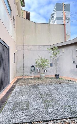 Casa à venda com 415m², 3 quartos e 6 vagasGaragem