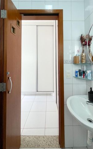 Casa à venda com 415m², 3 quartos e 6 vagasLavabo 2