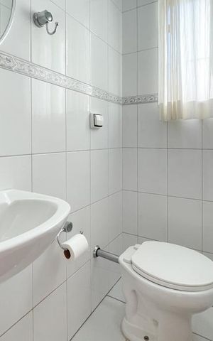 Casa à venda com 415m², 3 quartos e 6 vagasLavabo 2