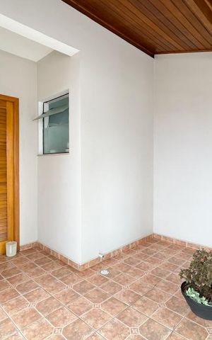 Casa à venda com 415m², 3 quartos e 6 vagasSacada - Suíte 2