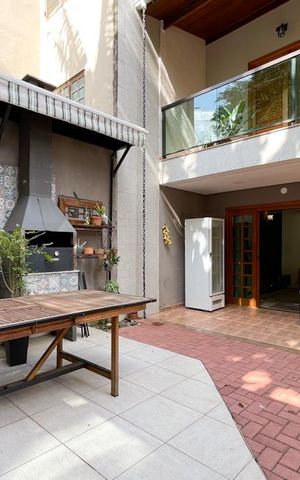 Casa à venda com 415m², 3 quartos e 6 vagasEspaço Gourmet