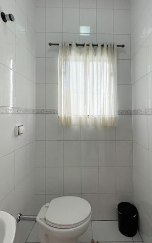 Casa à venda com 415m², 3 quartos e 6 vagasLavabo 2