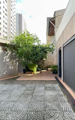 Casa à venda com 415m², 3 quartos e 6 vagasGaragem