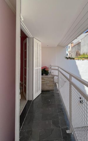 Casa à venda com 213m², 4 quartos e 2 vagas Casa à venda com 213m², 4 quartos e 2 vagasSacada - Quarto 1