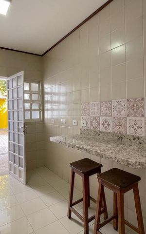 Casa à venda com 213m², 4 quartos e 2 vagas Casa à venda com 213m², 4 quartos e 2 vagasCozinha