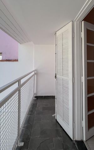 Casa à venda com 213m², 4 quartos e 2 vagas Casa à venda com 213m², 4 quartos e 2 vagasSacada - Quarto 1