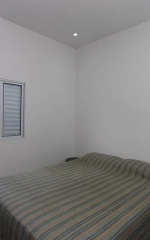 Casa à venda com 163m², 5 quartos e 2 vagas Casa à venda com 163m², 5 quartos e 2 vagasQuarto 2 Casa 2
