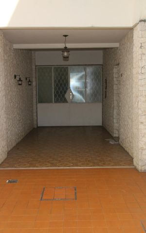 Casa à venda com 270m², 5 quartos e 6 vagasGaragem