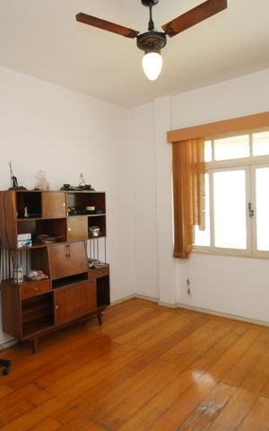 Casa à venda com 270m², 5 quartos e 6 vagasQuarto 3
