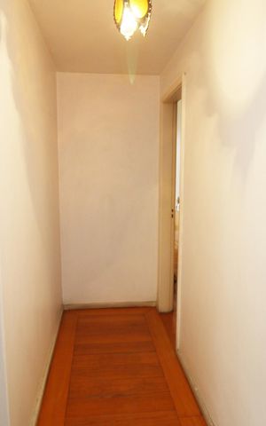 Casa à venda com 270m², 5 quartos e 6 vagasHall 2º piso