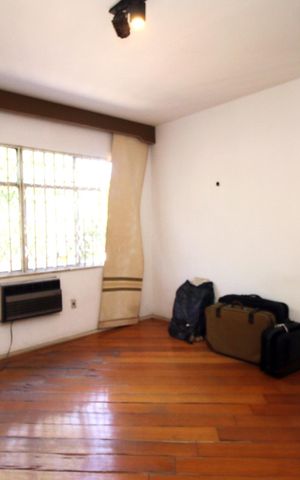 Casa à venda com 270m², 5 quartos e 6 vagasQuarto 2