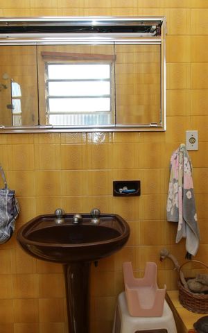 Casa à venda com 270m², 5 quartos e 6 vagasBanheiro da Suíte 1