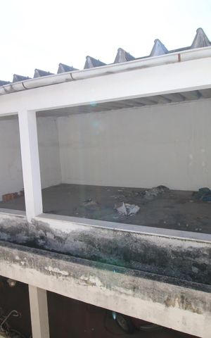 Casa à venda com 270m², 5 quartos e 6 vagasÁrea Anexa - Fundos