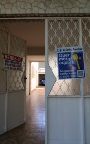 Casa à venda com 270m², 5 quartos e 6 vagasPlaca
