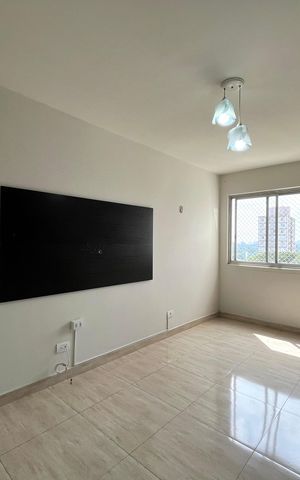 Apartamento à venda com 70m², 2 quartos e 1 vaga Apartamento à venda com 70m², 2 quartos e 1 vagaSala