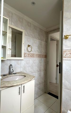 Apartamento à venda com 70m², 2 quartos e 1 vaga Apartamento à venda com 70m², 2 quartos e 1 vagaBanheiro