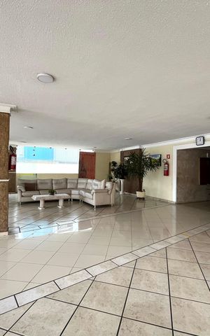 Apartamento à venda com 70m², 2 quartos e 1 vaga Apartamento à venda com 70m², 2 quartos e 1 vagaHall social