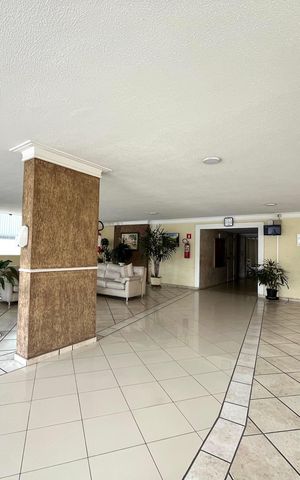 Apartamento à venda com 70m², 2 quartos e 1 vaga Apartamento à venda com 70m², 2 quartos e 1 vagaHall social