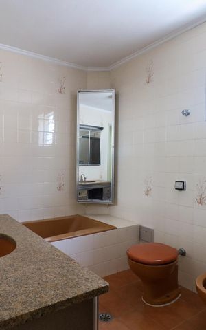 Casa para alugar com 110m², 2 quartos e 1 vaga Casa para alugar com 110m², 2 quartos e 1 vagaBanheiro