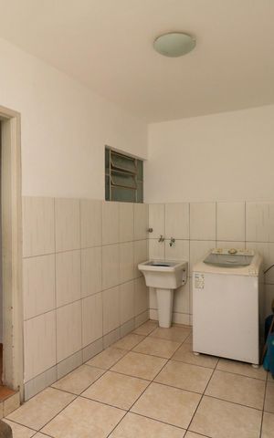 Casa para alugar com 110m², 2 quartos e 1 vaga Casa para alugar com 110m², 2 quartos e 1 vagaÁrea de Serviço