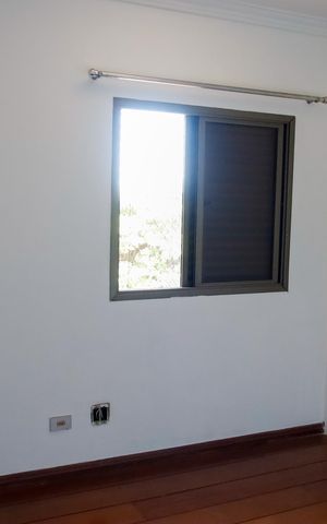 Apartamento à venda com 226m², 4 quartos e 2 vagas Apartamento à venda com 226m², 4 quartos e 2 vagasQuarto 1