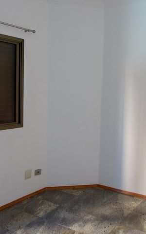 Apartamento à venda com 226m², 4 quartos e 2 vagas Apartamento à venda com 226m², 4 quartos e 2 vagasQuarto 4 - Suíte
