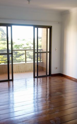 Apartamento à venda com 226m², 4 quartos e 2 vagas Apartamento à venda com 226m², 4 quartos e 2 vagassala