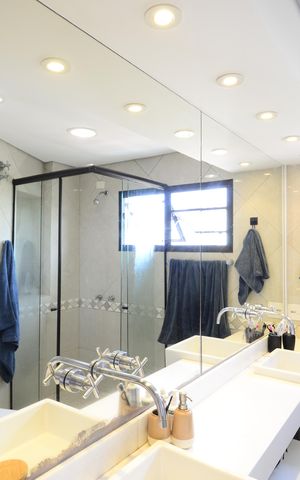 Apartamento à venda com 213m², 3 quartos e 3 vagasBanheiro da Suíte 3