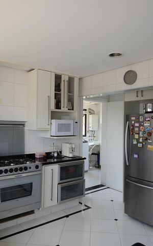Apartamento à venda com 213m², 3 quartos e 3 vagasCozinha