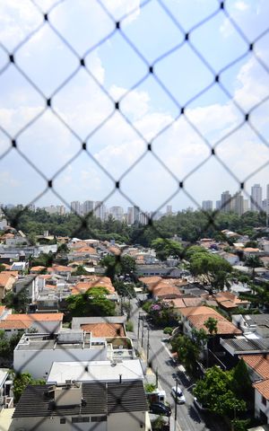 Apartamento à venda com 213m², 3 quartos e 3 vagasVista