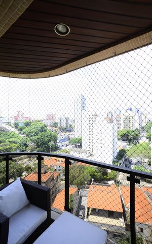 Apartamento à venda com 213m², 3 quartos e 3 vagasSuíte 3