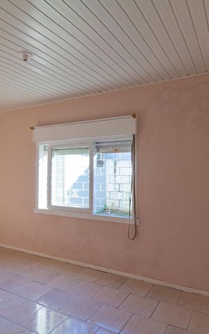 Casa à venda com 86m², 3 quartos e sem vaga Casa à venda com 86m², 3 quartos e sem vagaQuarto 3