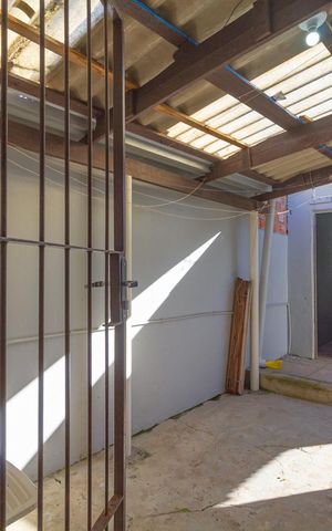 Casa à venda com 86m², 3 quartos e sem vaga Casa à venda com 86m², 3 quartos e sem vagavaranda de serviço