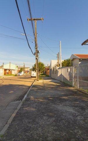 Casa à venda com 86m², 3 quartos e sem vaga Casa à venda com 86m², 3 quartos e sem vagaVista da Rua