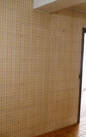 Casa à venda com 146m², 2 quartos e 2 vagas Casa à venda com 146m², 2 quartos e 2 vagasCozinha