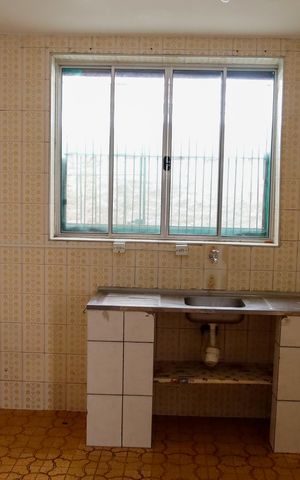 Casa à venda com 146m², 2 quartos e 2 vagas Casa à venda com 146m², 2 quartos e 2 vagasCozinha