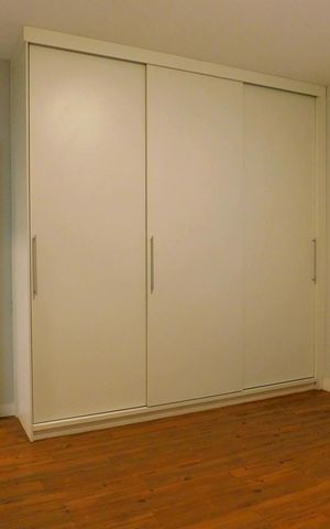Casa de condomínio para alugar com 252m², 4 quartos e 6 vagasSuíte 4