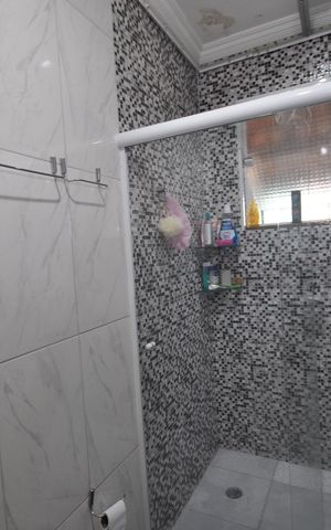 Casa à venda com 280m², 3 quartos e 1 vagaBanheiro da Suíte 2