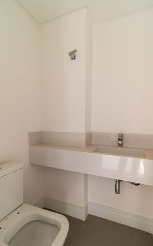 Apartamento à venda com 74m², 2 quartos e 1 vaga Apartamento à venda com 74m², 2 quartos e 1 vagaLavabo