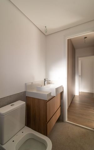 Apartamento à venda com 74m², 2 quartos e 1 vaga Apartamento à venda com 74m², 2 quartos e 1 vagaBanheiro da Suíte 2