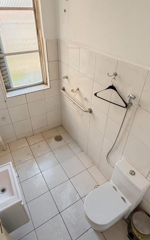 Apartamento para alugar com 47m², 1 quarto e sem vaga Apartamento para alugar com 47m², 1 quarto e sem vagaBanheiro da suíte