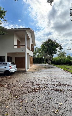 Casa à venda com 240m², 3 quartos e 2 vagasÁrea comum