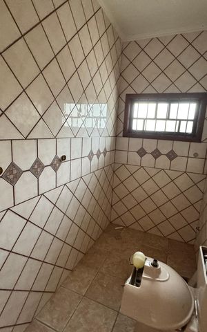 Casa à venda com 240m², 3 quartos e 2 vagasbanheiro garagem
