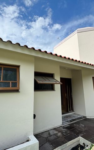Casa à venda com 240m², 3 quartos e 2 vagasÁrea comum