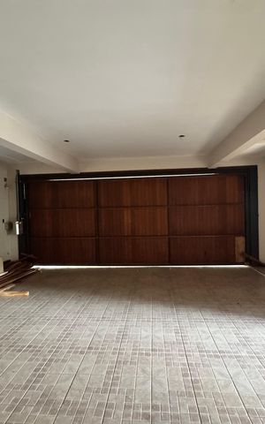 Casa à venda com 240m², 3 quartos e 2 vagasGaragem