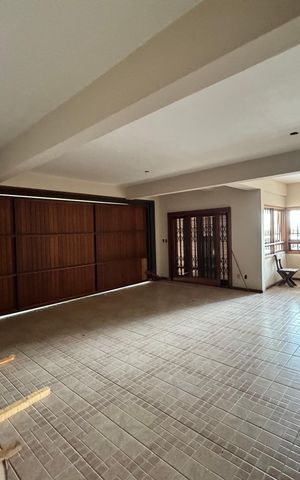 Casa à venda com 240m², 3 quartos e 2 vagasGaragem